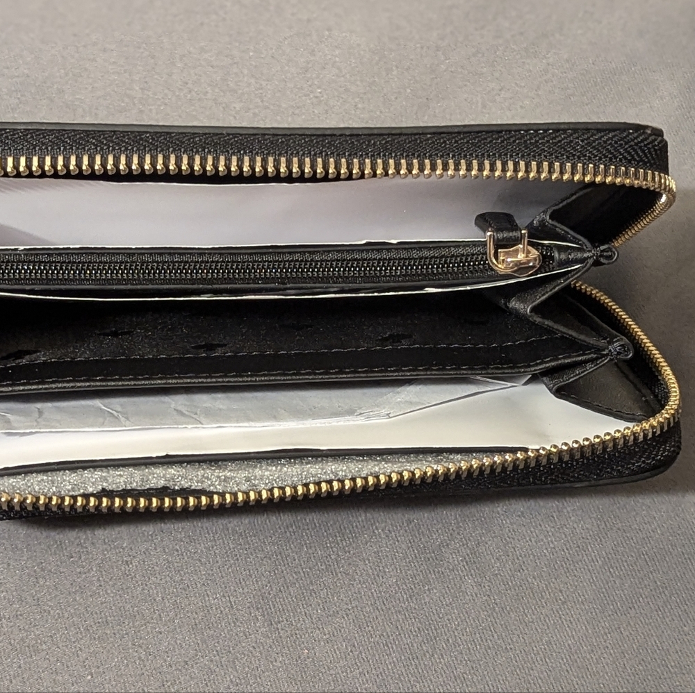 Kate Spade Black and Cream Wallet - Picture 9 of 11